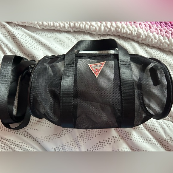 Guess bag - Picture 3 of 3